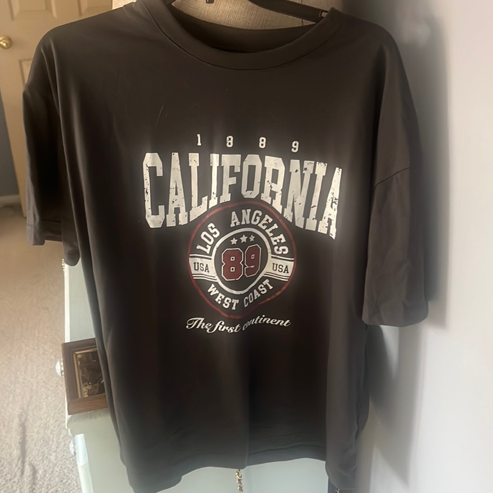 California Oversized T-shirt